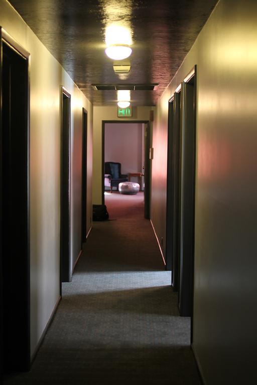 Lux Rooms Wallace Extérieur photo